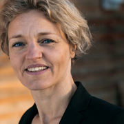 comment.user?.profileImg