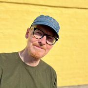 comment.user?.profileImg