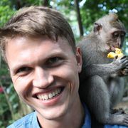 comment.user?.profileImg