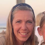 comment.user?.profileImg