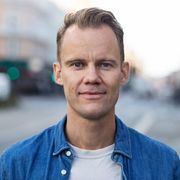 comment.user?.profileImg