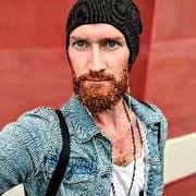 comment.user?.profileImg