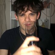 comment.user?.profileImg