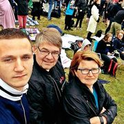 comment.user?.profileImg