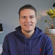 comment.user?.profileImg