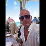 comment.user?.profileImg