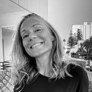 comment.user?.profileImg