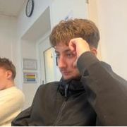 Benjamin **** og Ömer