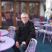 comment.user?.profileImg