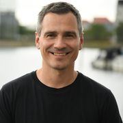 comment.user?.profileImg