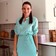 comment.user?.profileImg