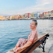 comment.user?.profileImg