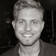 comment.user?.profileImg