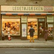 comment.user?.profileImg