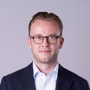 comment.user?.profileImg