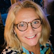 comment.user?.profileImg