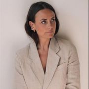 comment.user?.profileImg