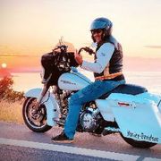 comment.user?.profileImg