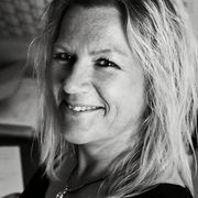 comment.user?.profileImg