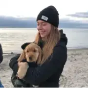 comment.user?.profileImg