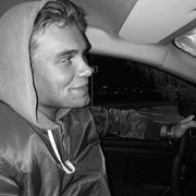 comment.user?.profileImg