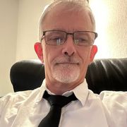 comment.user?.profileImg