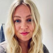 comment.user?.profileImg