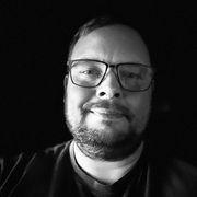 comment.user?.profileImg