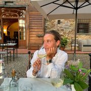 comment.user?.profileImg