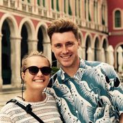 comment.user?.profileImg