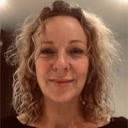 comment.user?.profileImg