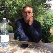 comment.user?.profileImg