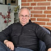 comment.user?.profileImg