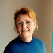 comment.user?.profileImg