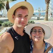 comment.user?.profileImg