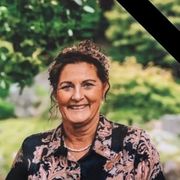 comment.user?.profileImg