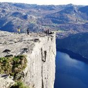 comment.user?.profileImg