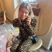 comment.user?.profileImg