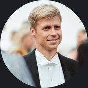 comment.user?.profileImg