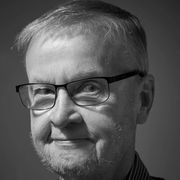 comment.user?.profileImg