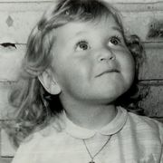 comment.user?.profileImg