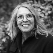 comment.user?.profileImg