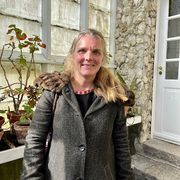 comment.user?.profileImg