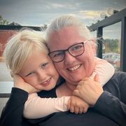 comment.user?.profileImg