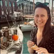 comment.user?.profileImg