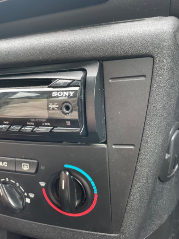 Reparation af bil radio
