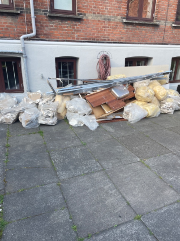 Afhentning af byggeaffald