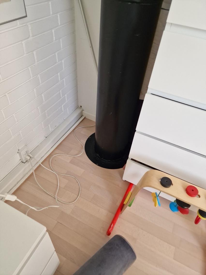 Fjernelse af brændeovn og lapning af hul i loft mellem stue og 1 sal samt 1.sal og loft