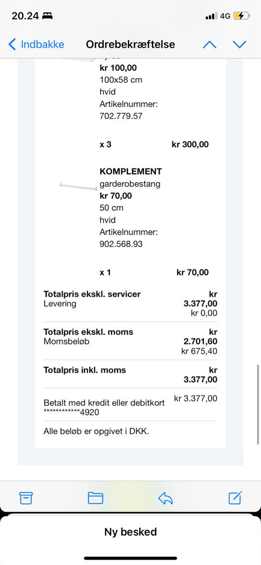 Samle et skab og vitrineskab