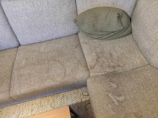 Rengøring af sofa